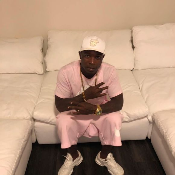 Meet your Posher, Javier - Picture 1 of 1